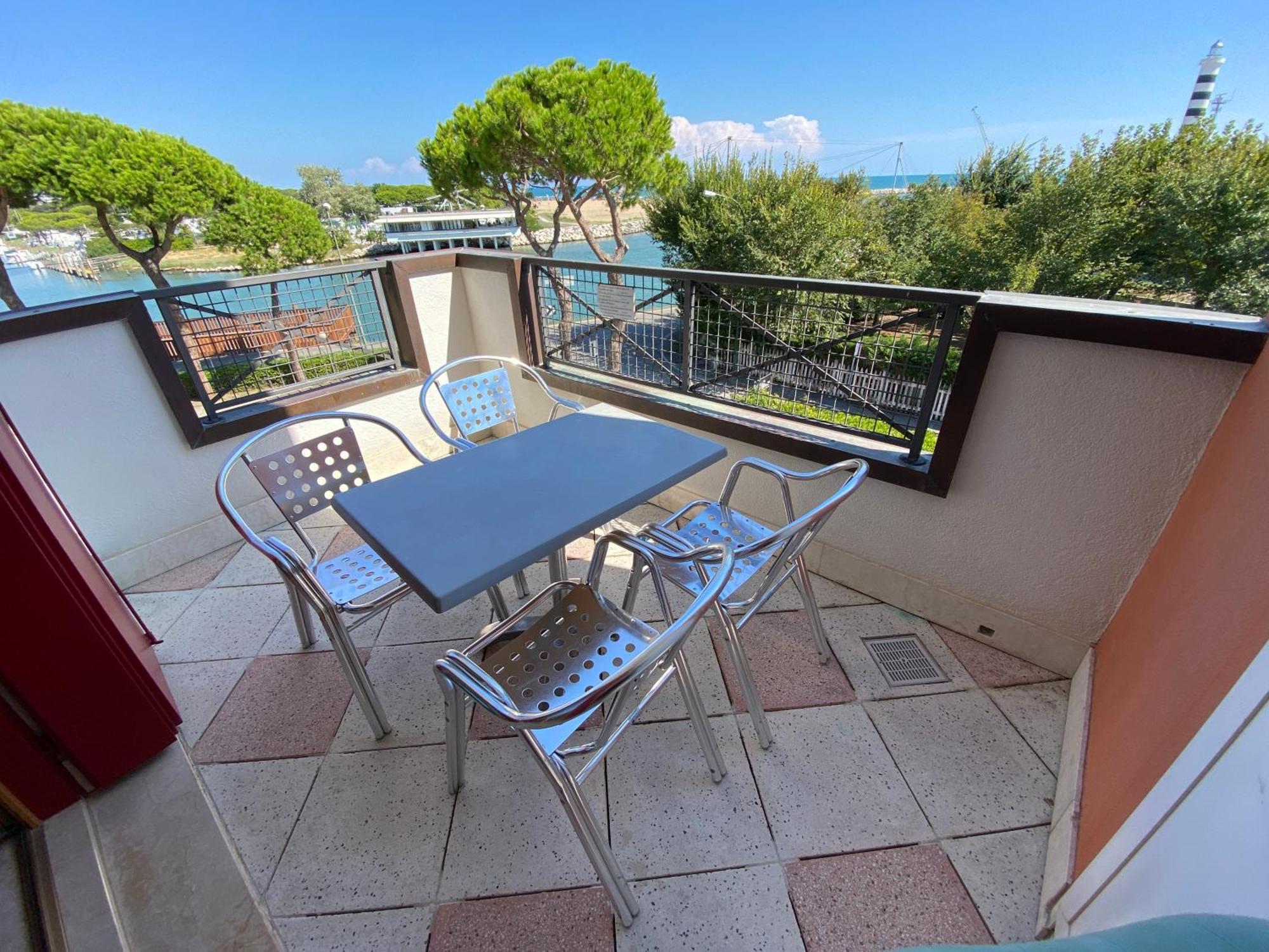 Residence Vecchio Faro คาวัลลิโน-เตรปอร์ติ ภายนอก รูปภาพ