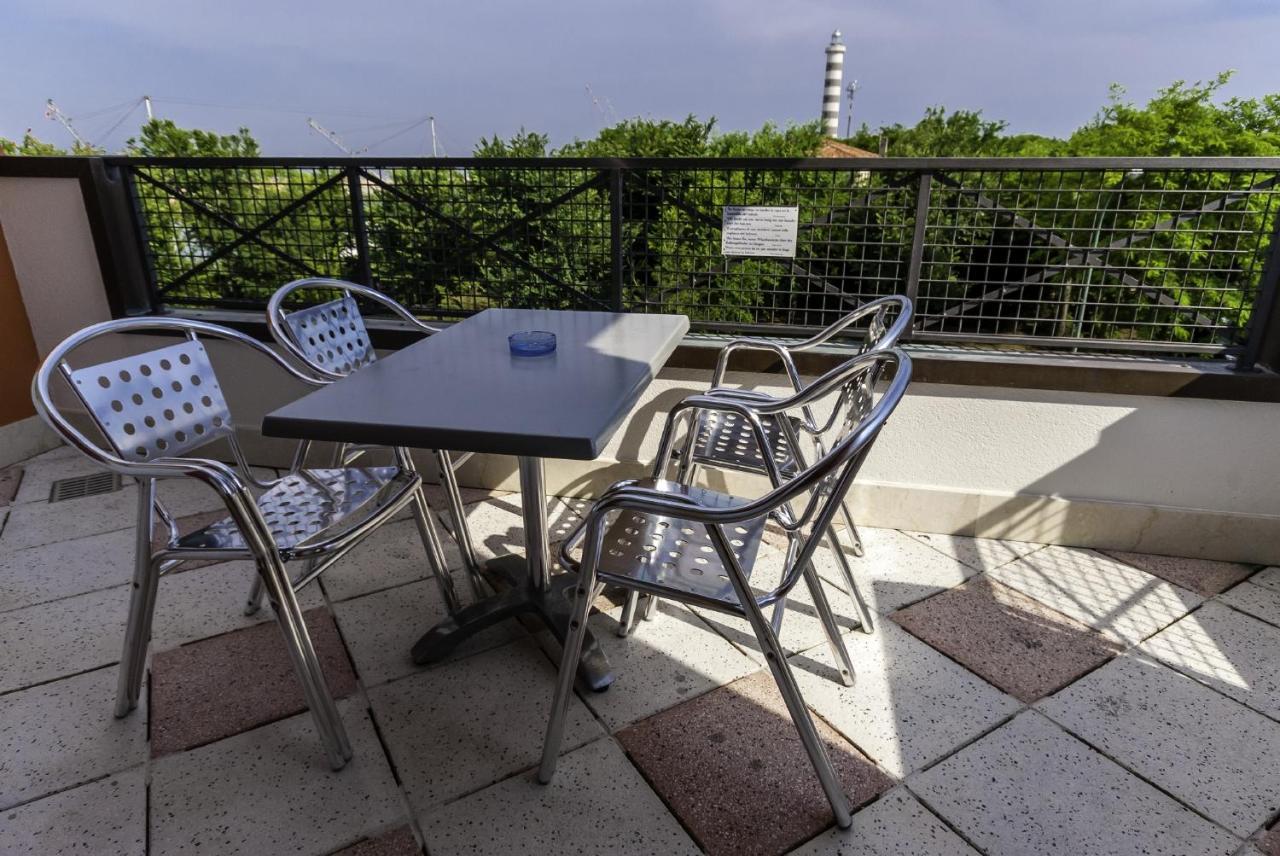 Residence Vecchio Faro คาวัลลิโน-เตรปอร์ติ ภายนอก รูปภาพ